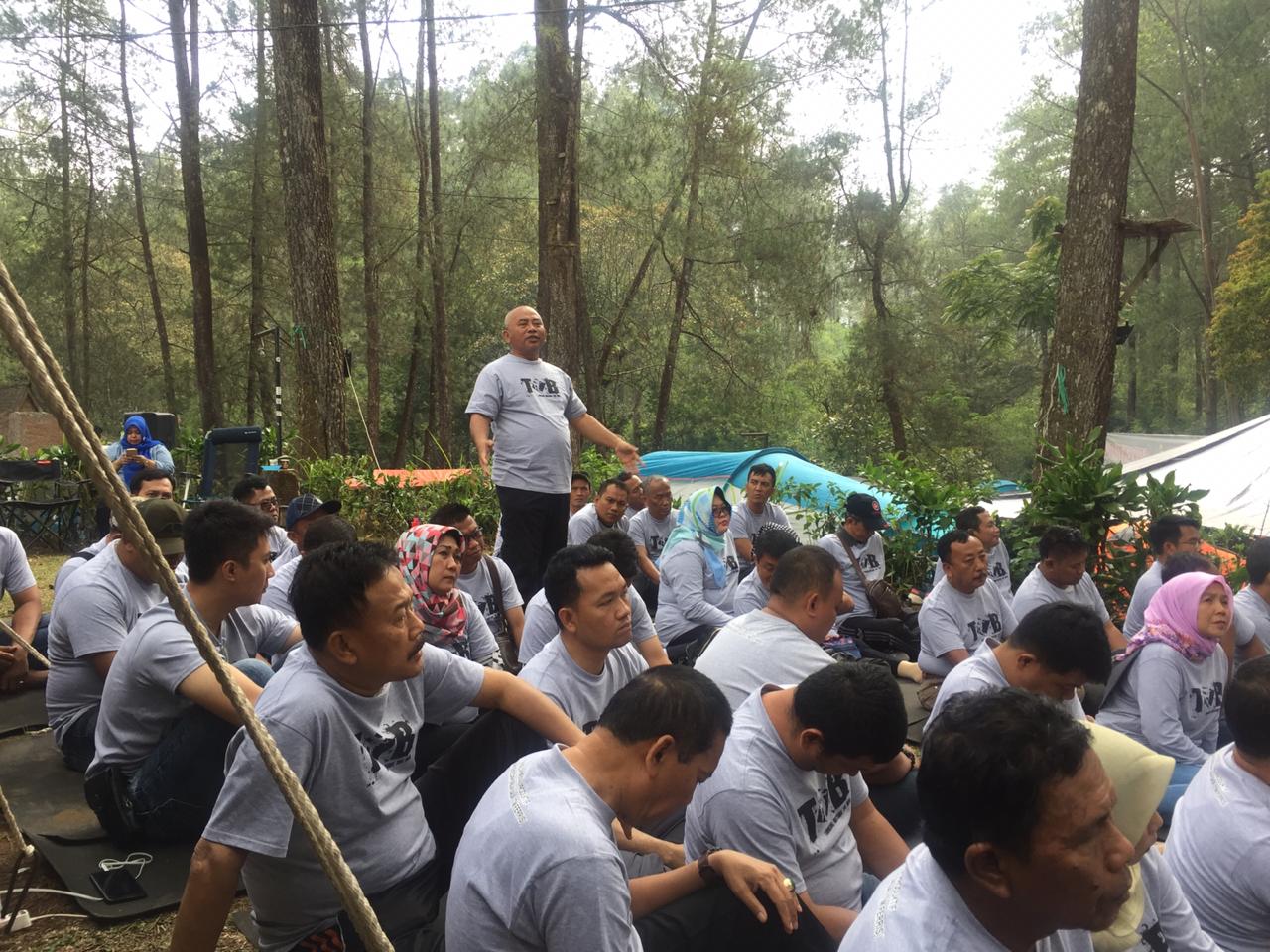 pembekalan terhadap seluruh camat dan lurah yang ada di Kota Bekasi